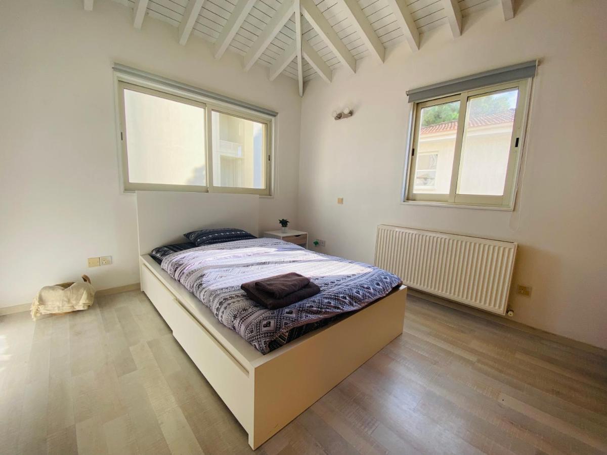 Gaia - 4 Bedroom House In Larnaka Exterior foto