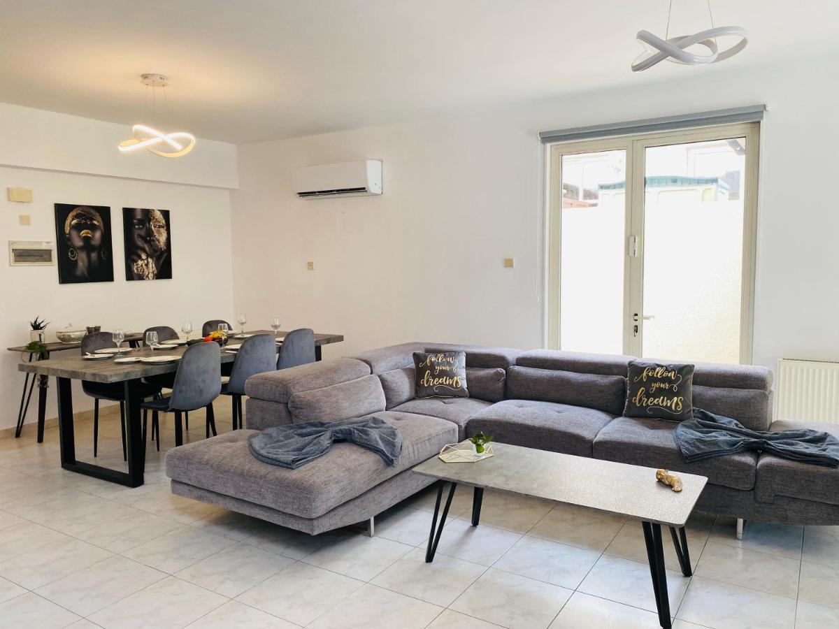 Gaia - 4 Bedroom House In Larnaka Exterior foto